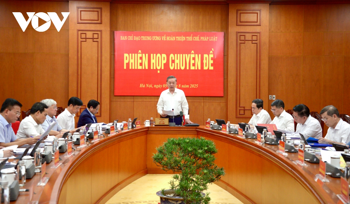 Bottlenecks must be resolved now to drive development, says Party leader
